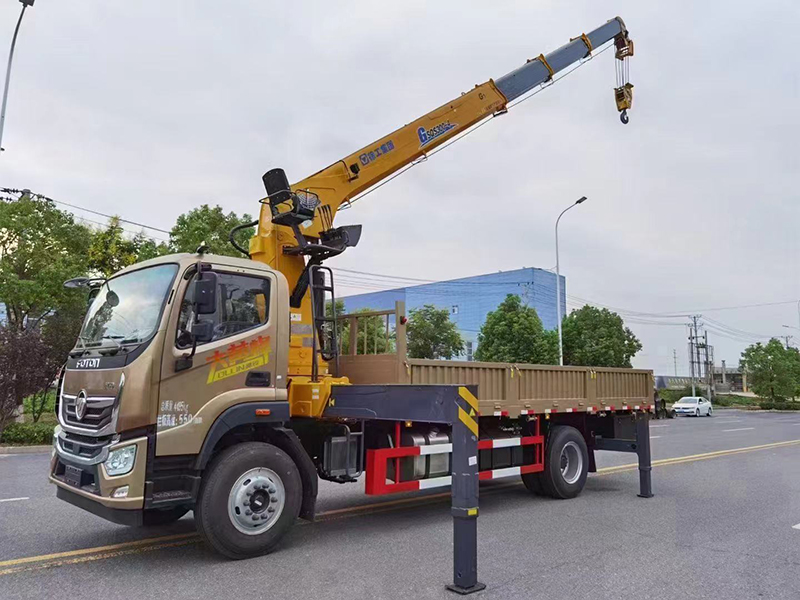 PFT5183JSQD6A福田奧鈴單排随車吊